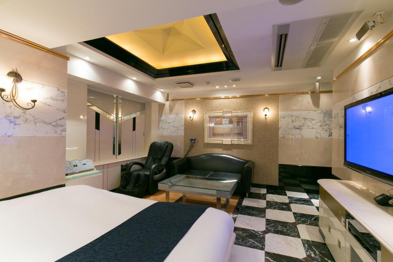 Hotel D-Wave Shinjuku（Adult Only) Tokio Buitenkant foto