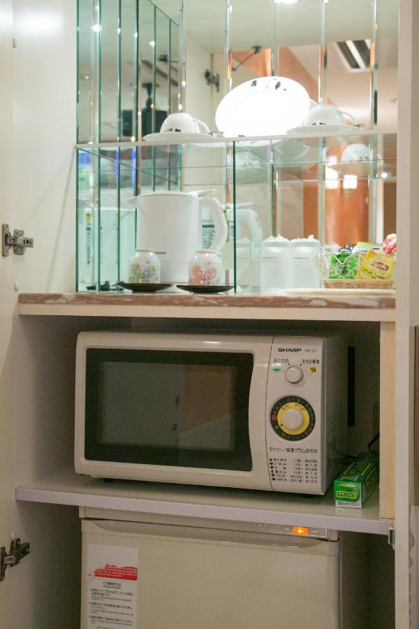 Hotel D-Wave Shinjuku（Adult Only) Tokio Buitenkant foto